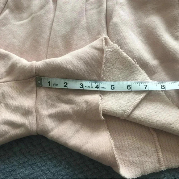 Good American the high waist sweat short blush pink size small - Picture 12 of 12